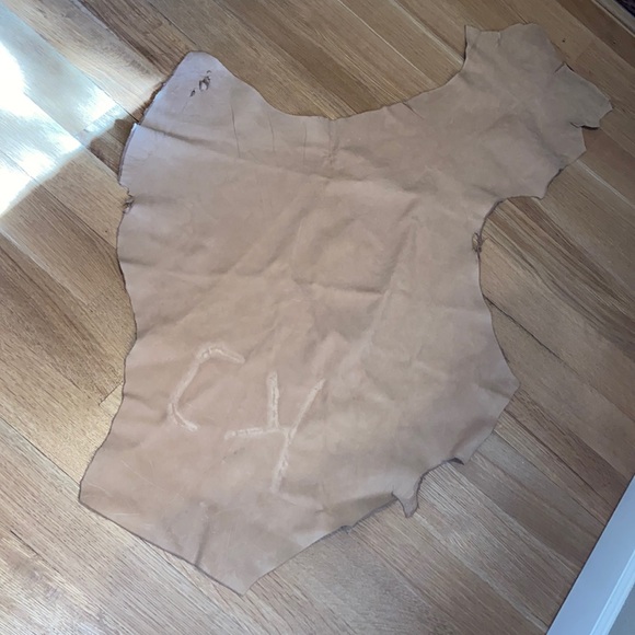 Cowhide Leather Suede Hide Scrap Natural Undyed w/ Branding Brand Crafting Craft - Picture 4 of 12